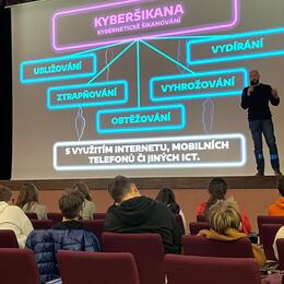 Mediální gramotnost a kritické myšlení